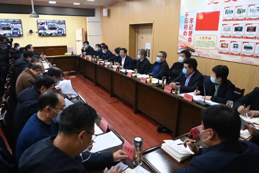 新型罐装肺炎最新报告，全球态势与应对策略