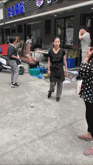 上海交大花店最新动态，绽放的美丽与艺术